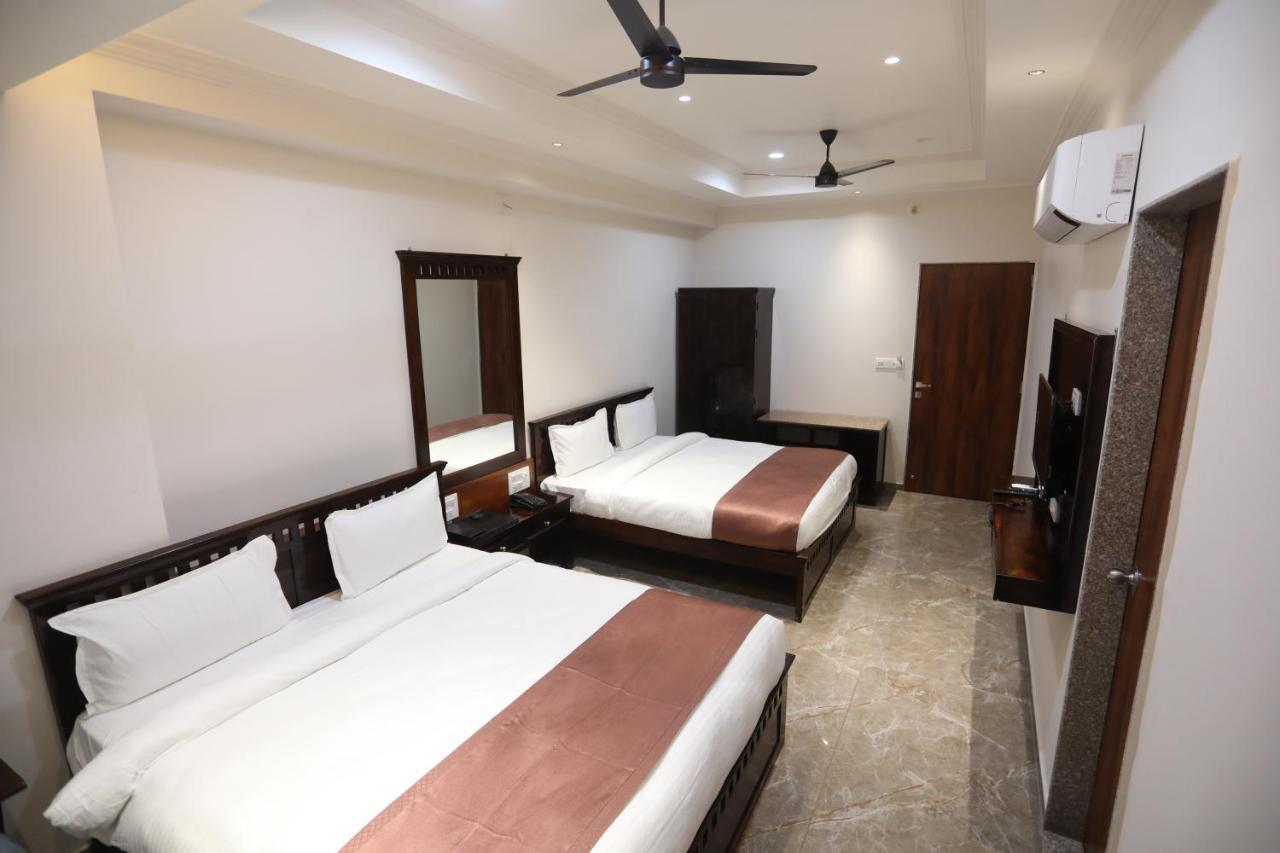 Chandan Kasturi Resort Dariāwad المظهر الخارجي الصورة