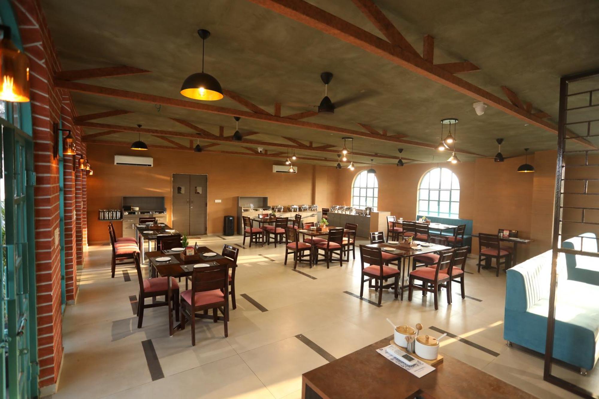 Chandan Kasturi Resort Dariāwad المظهر الخارجي الصورة
